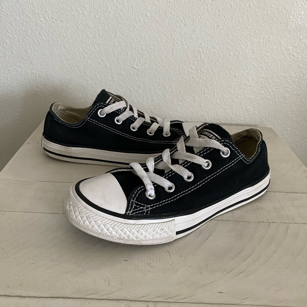 Converse “chucks” youth size 1